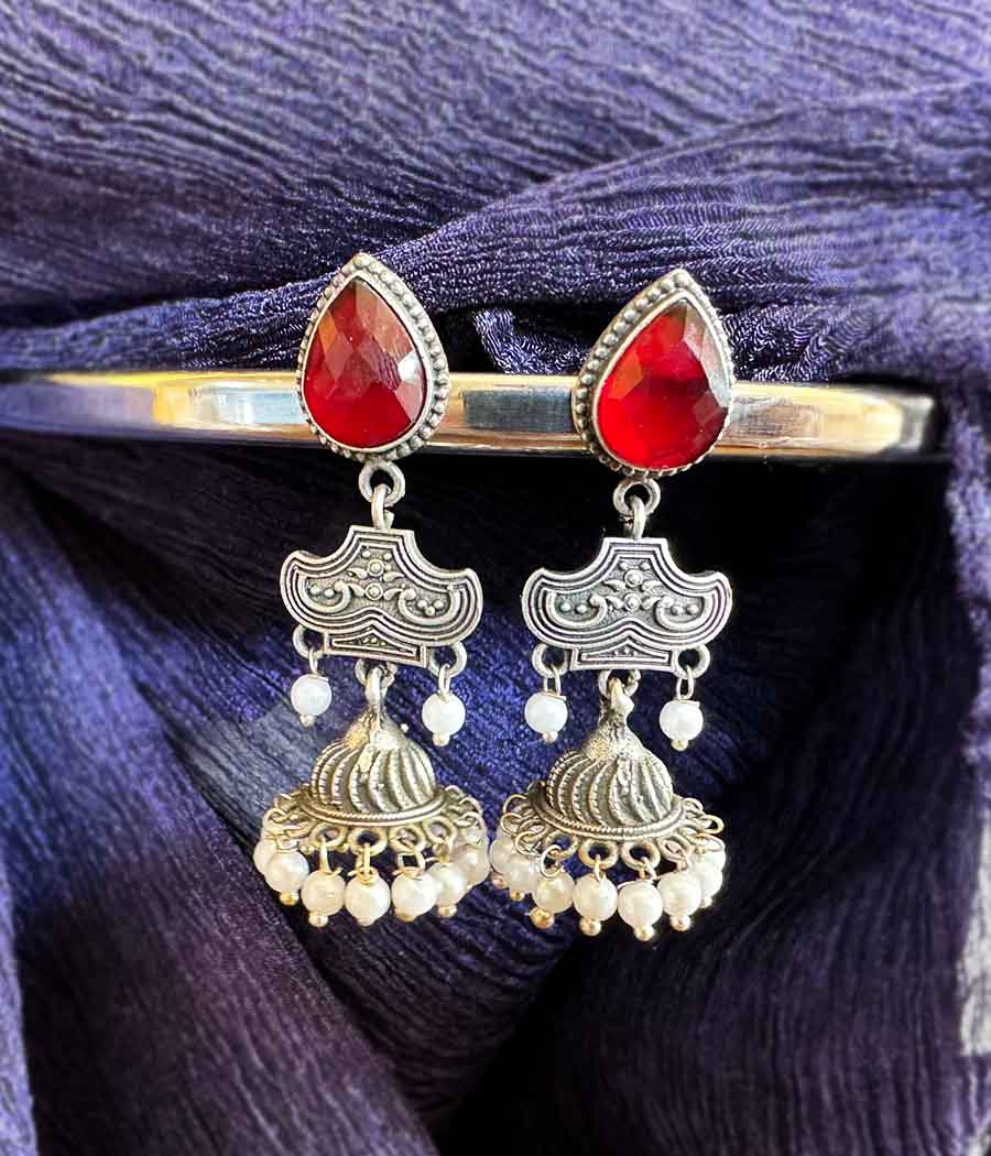 Scarlet Gem Pearl Cascade Danglers