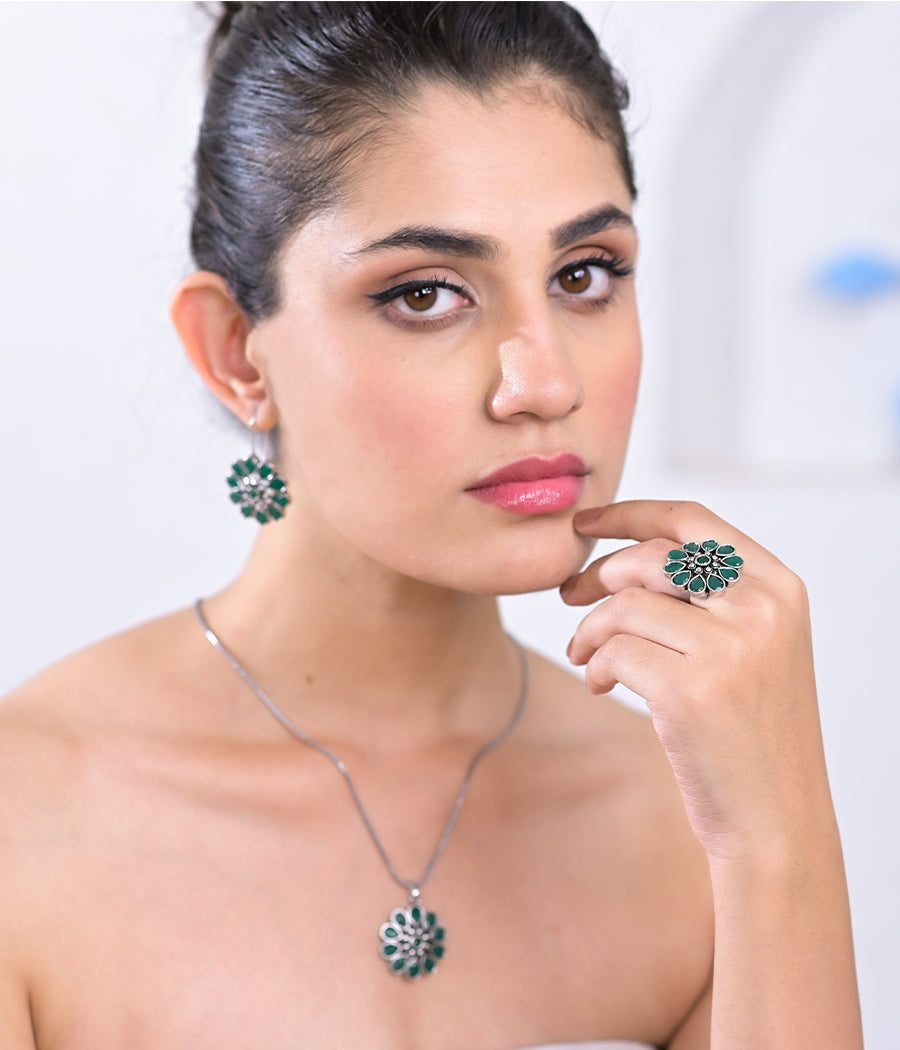 Emerald Blossom Pendant Set