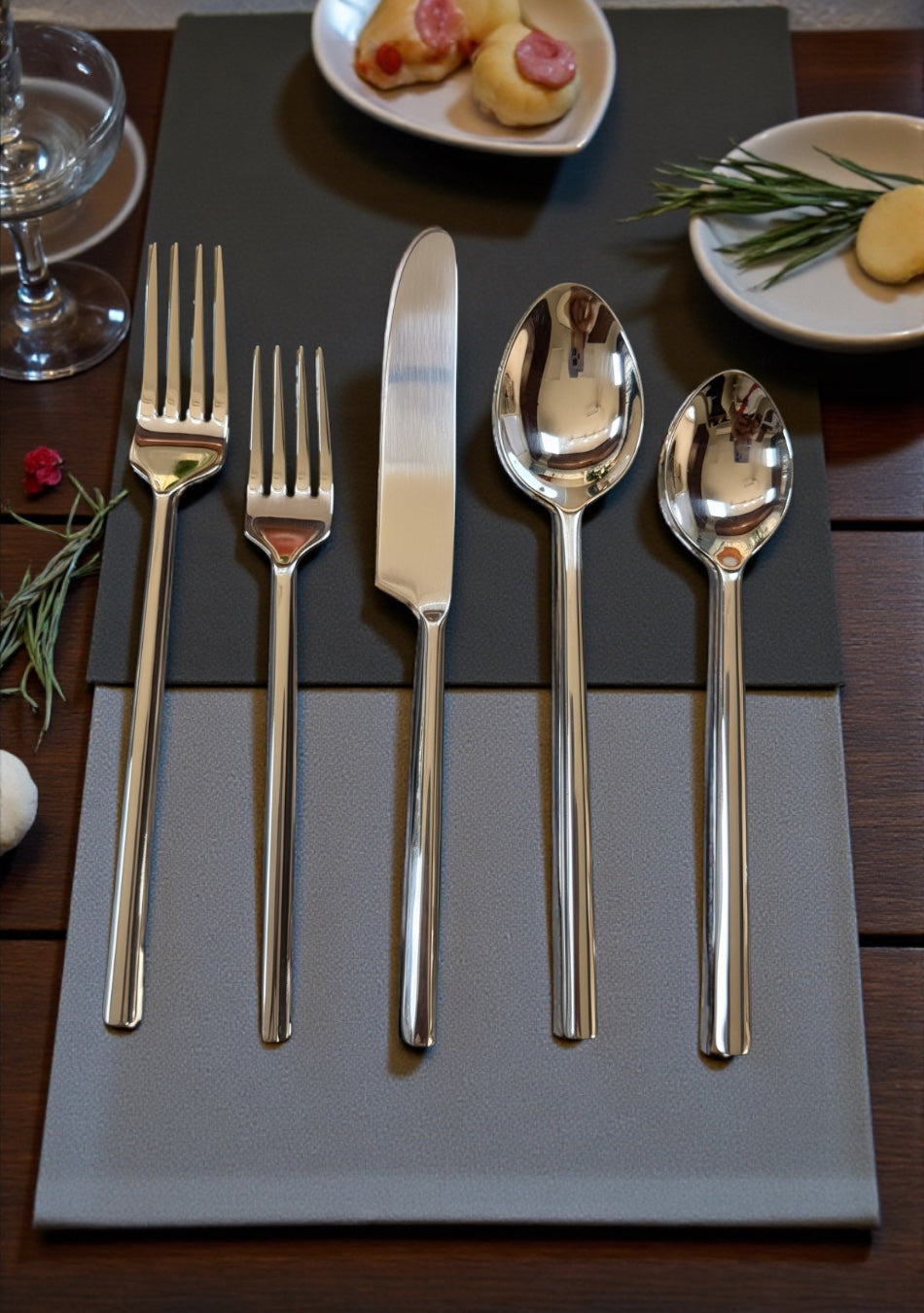 Metal Silver Shiny Stainless Steel Cutlery | Set of 5