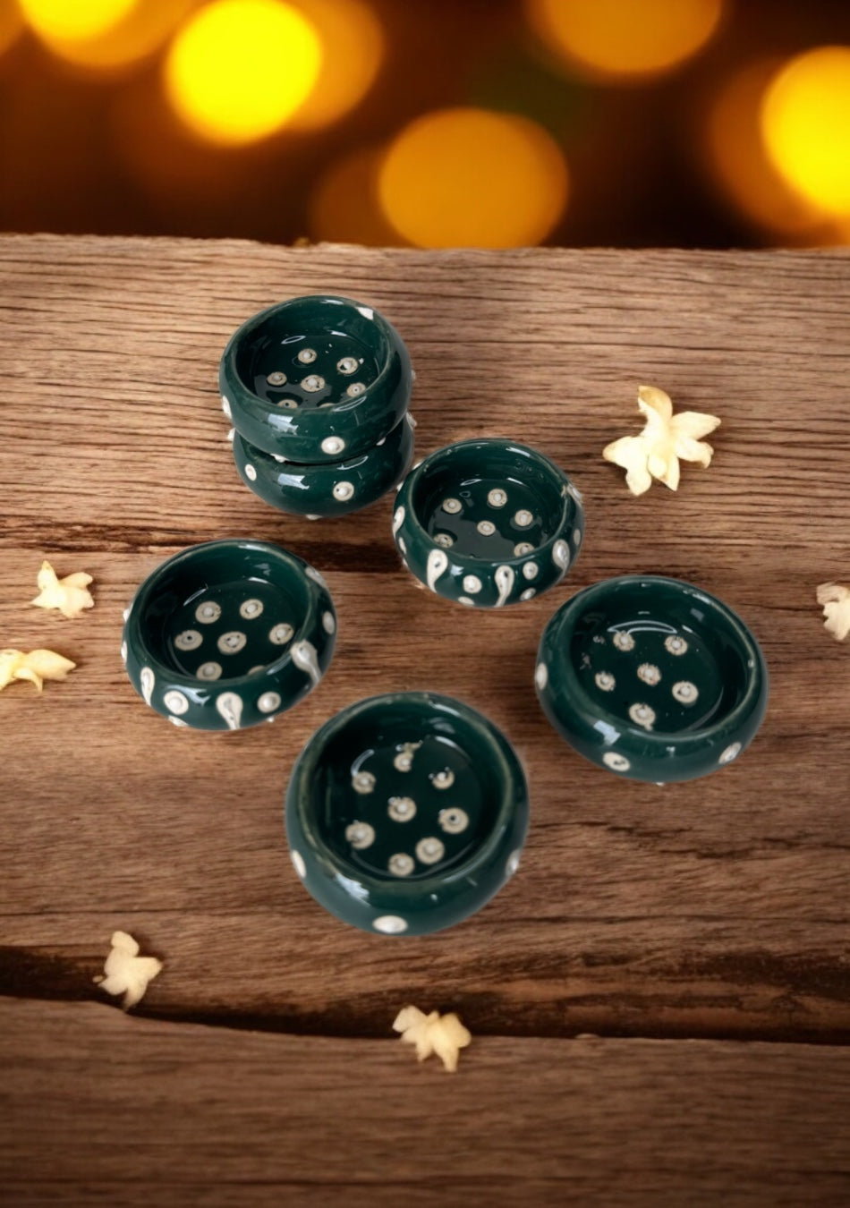 Emerald Gleam Handcrafted Tea Light Holders