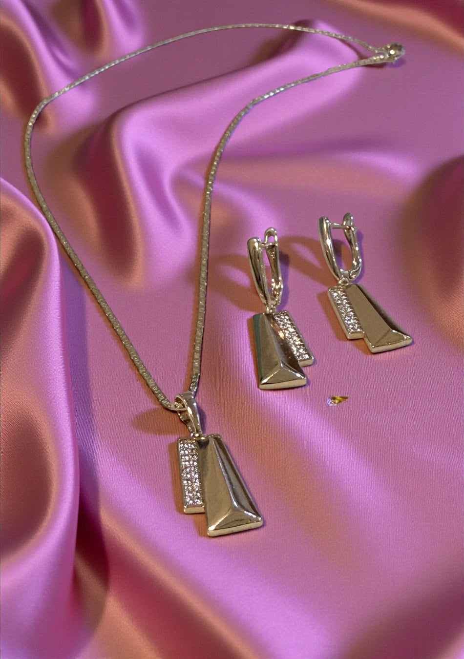 Golden Prism Elegance Set