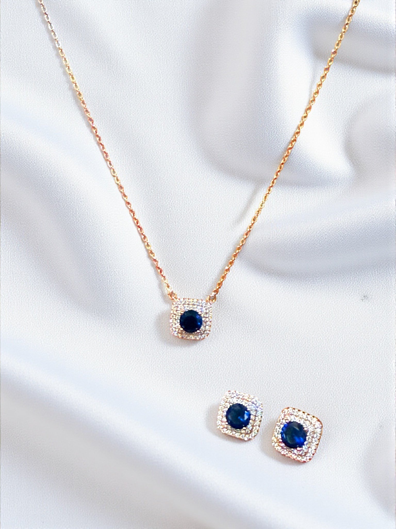 Royal Sapphire Glow Set