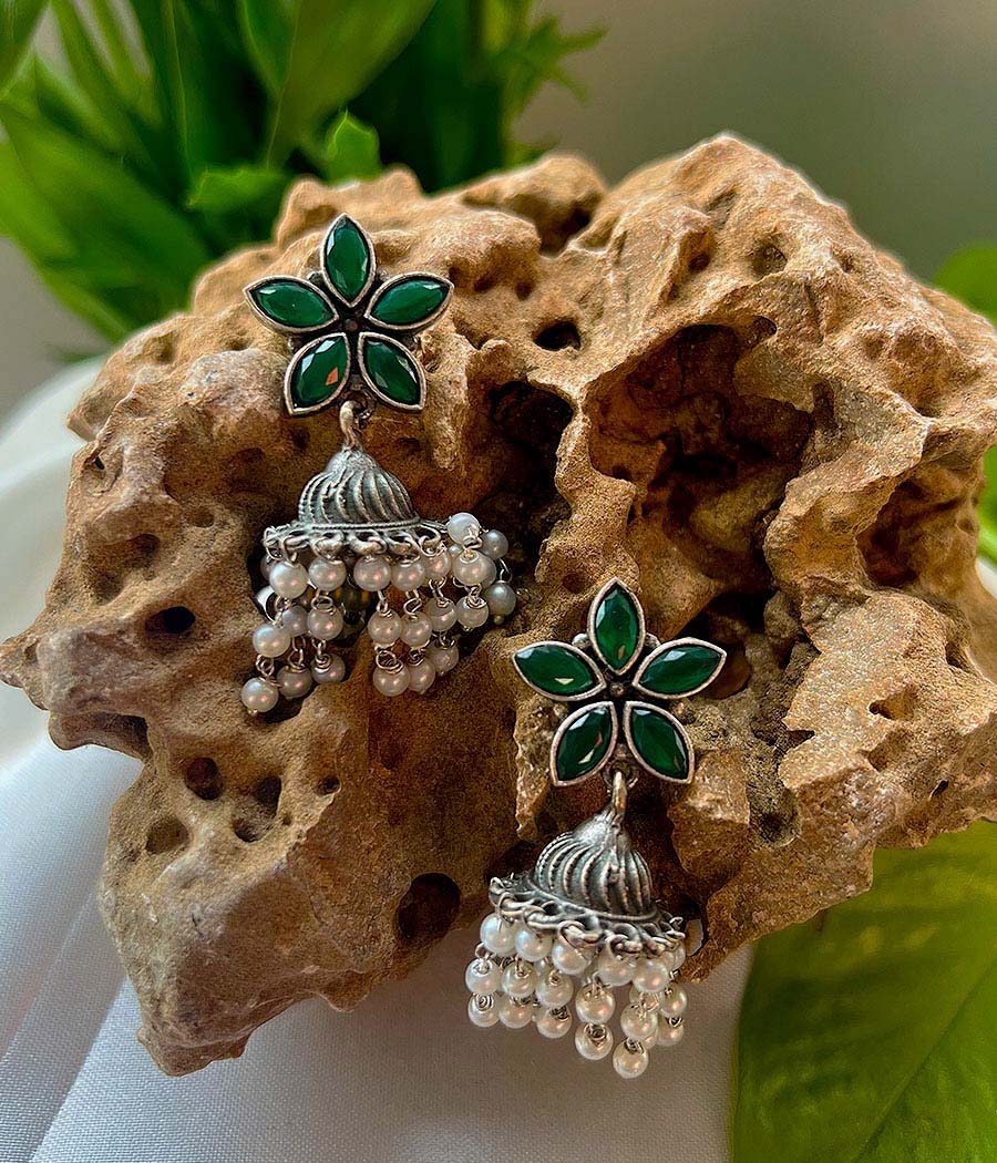 Verde Luster Pearl Jhumka