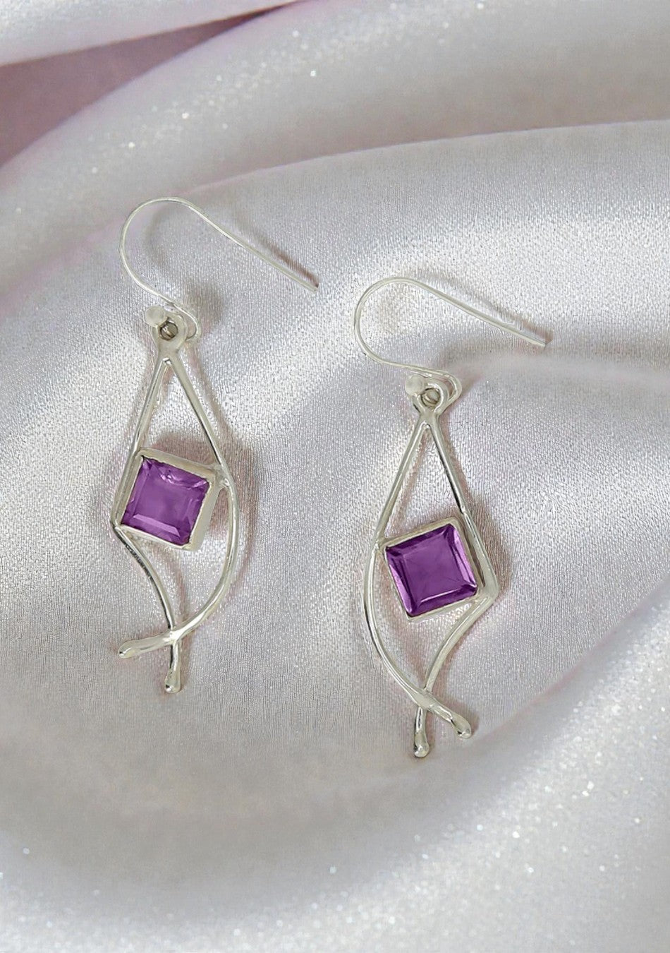 Silver Amethyst Dangler Earrings