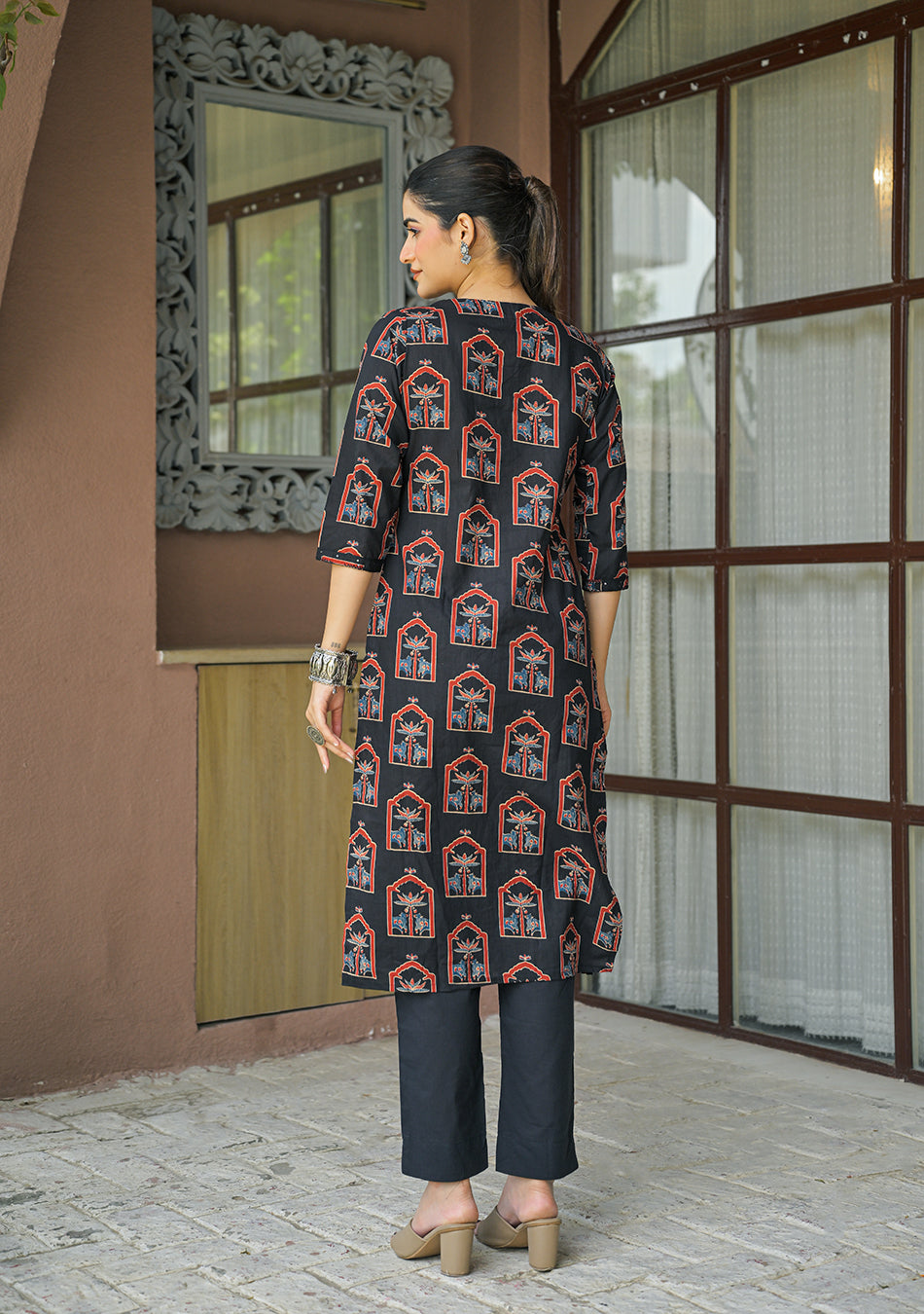 Aravalii Noir Mehraz Suit Set