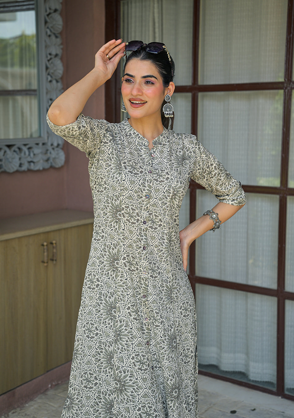 Aravalii Charcoal Floral A-Line Kurta