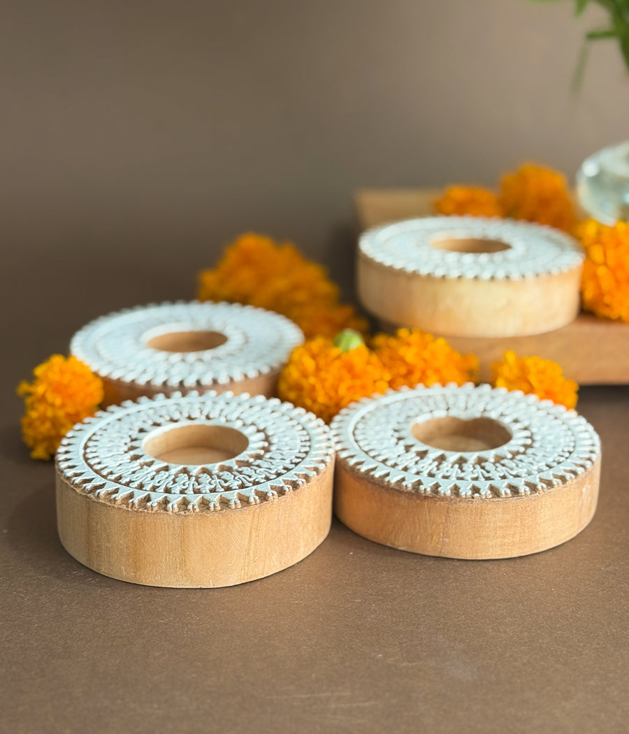 Wooden Devotion handcrafted Diya (Set of 4 Diyas)