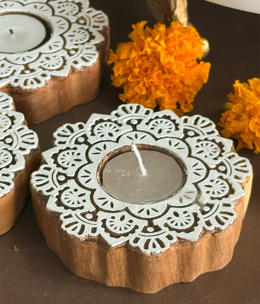 Wooden Devine handcrafted Diya - Set of 4 Diyas