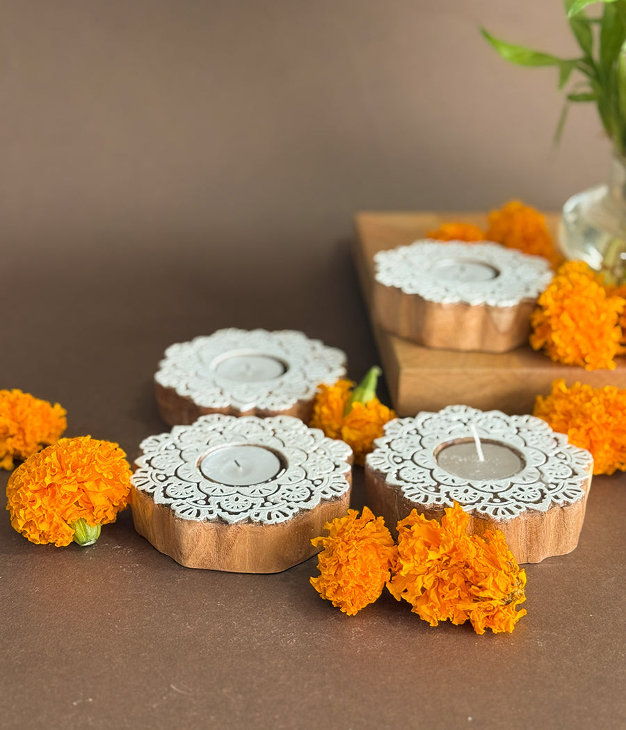 Wooden Devine handcrafted Diya - Set of 4 Diyas
