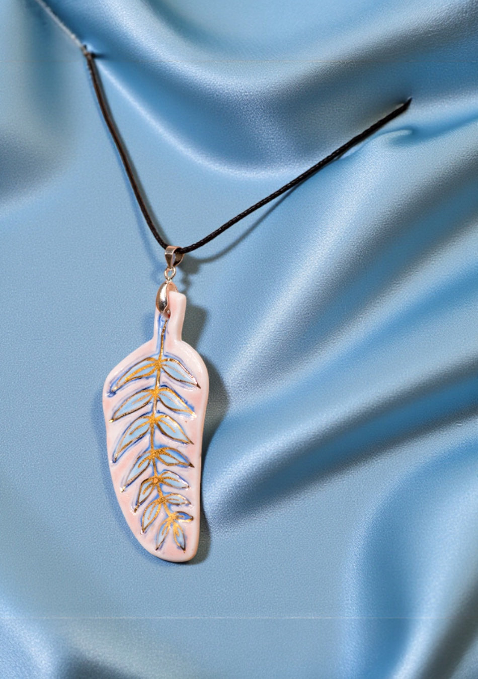 Leaf Necklace - Light