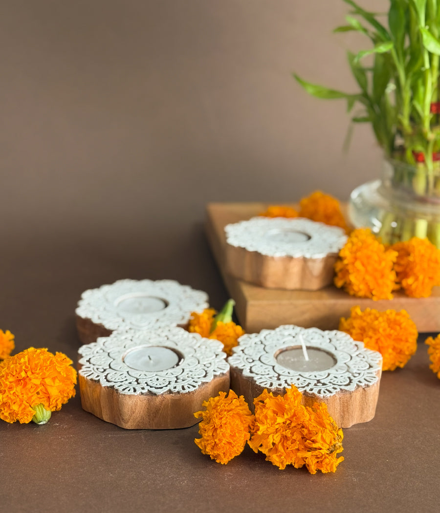 Wooden Devine handcrafted Diya - Set of 4 Diyas