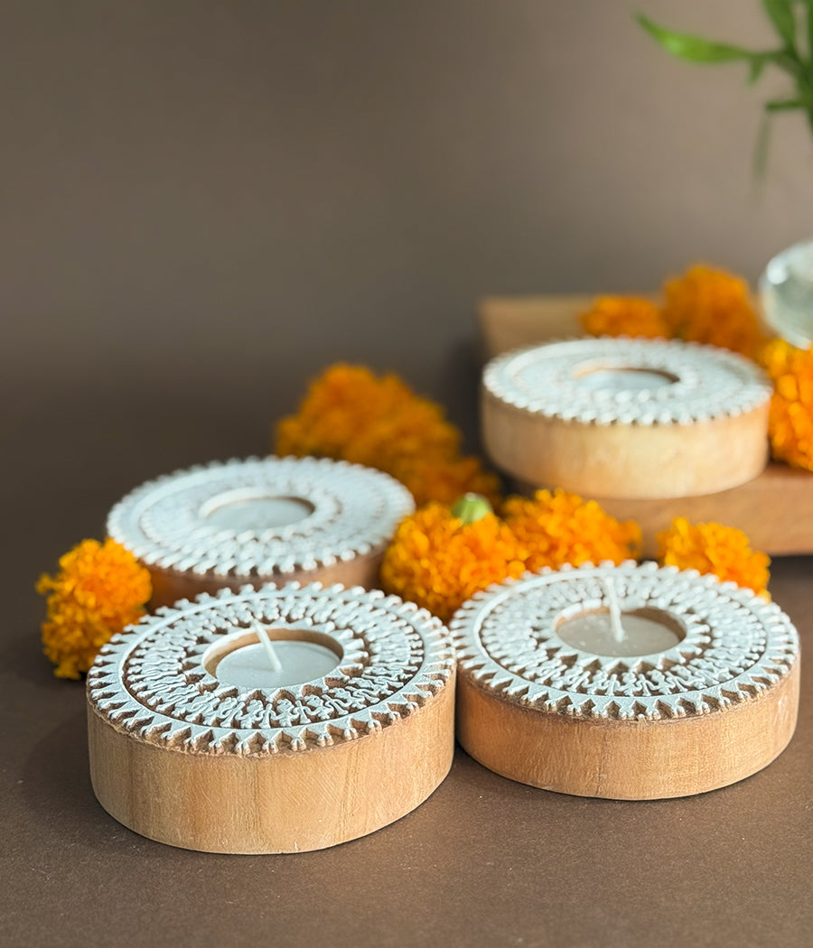 Wooden Devotion handcrafted Diya (Set of 4 Diyas)