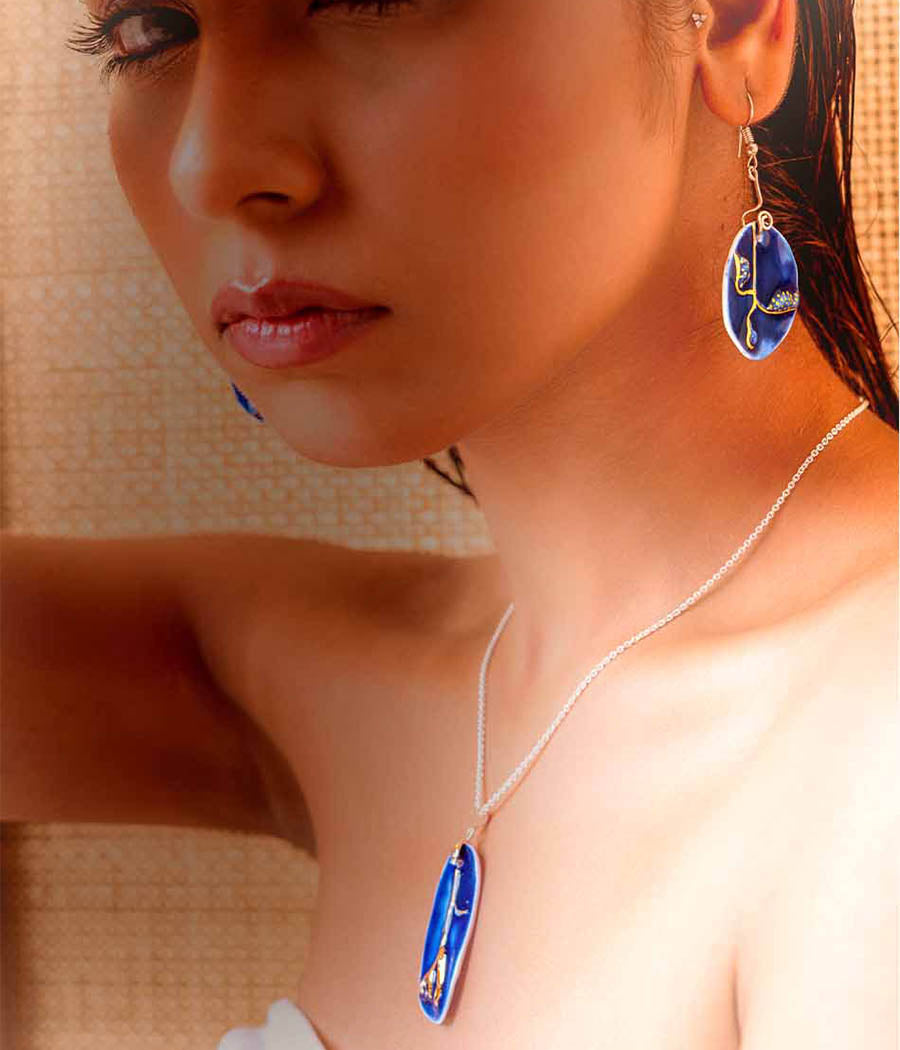 Deep blue Sea Earring and Pendant Set