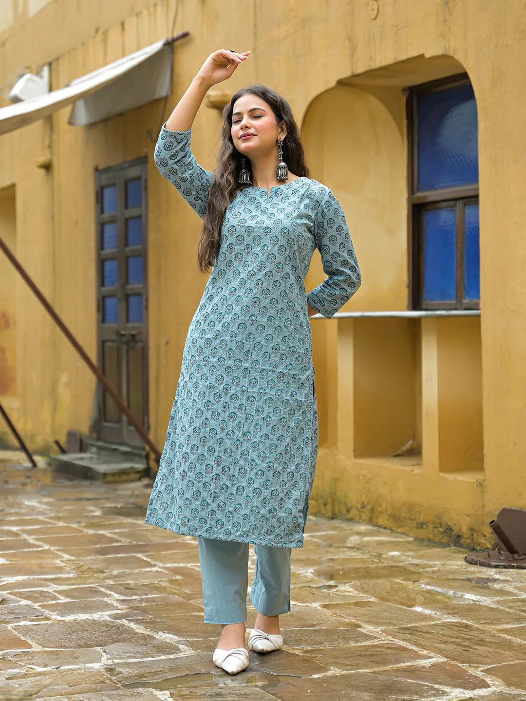 Blue Embroidered Kurta Pant Set With Dupatta