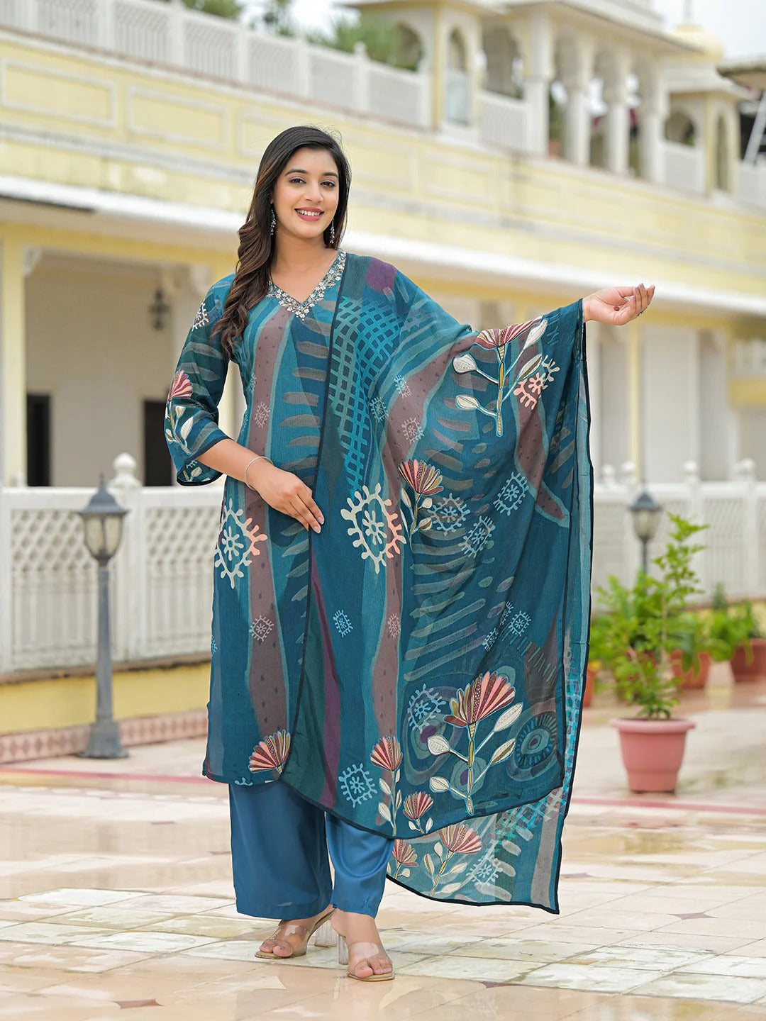 Blue Pure Crepe Digital Print Kurta Pant Set With Dupatta