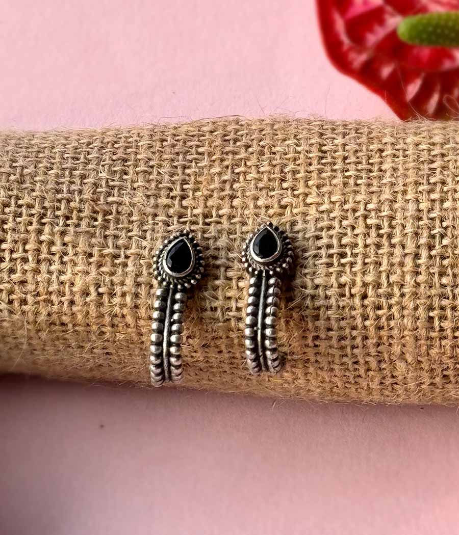 Hug It Out Stud Earrings main image 1