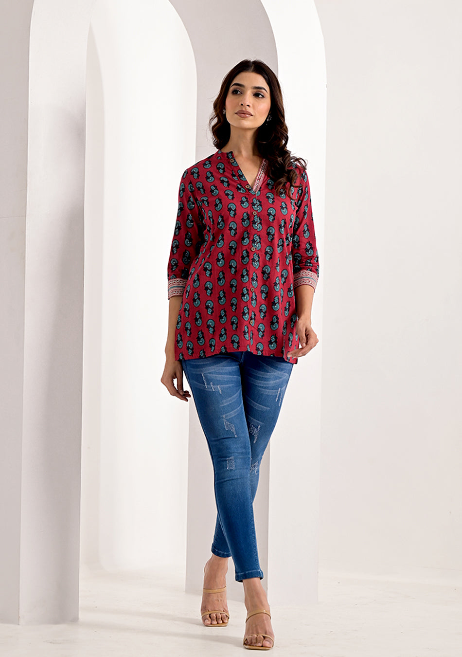 CRIMSON PRINTED FLORAL TOP