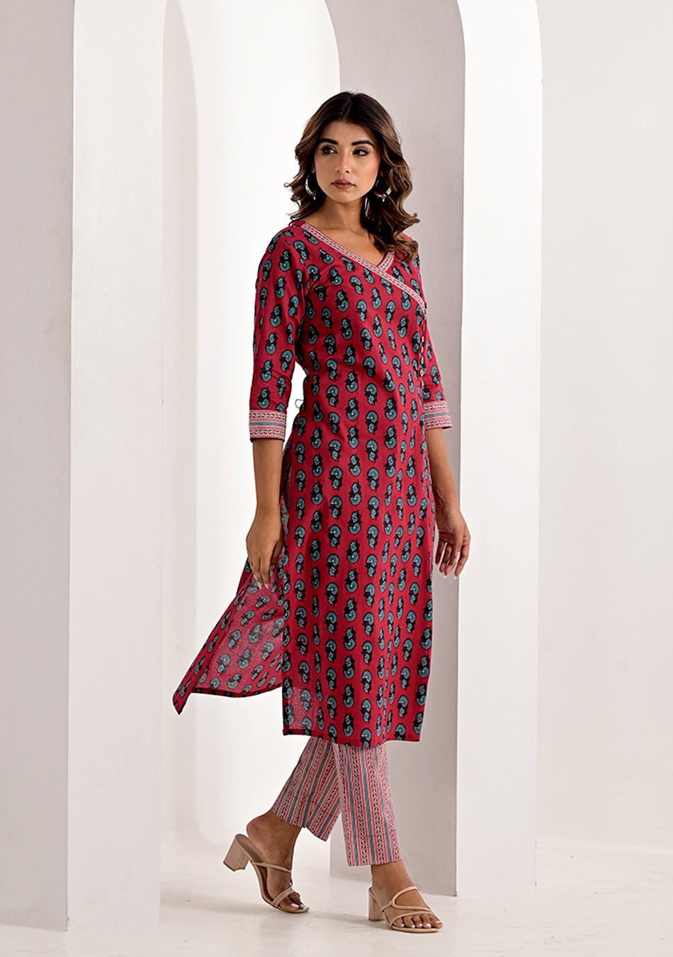 Crimson Printed Floral Kurta Pant Set