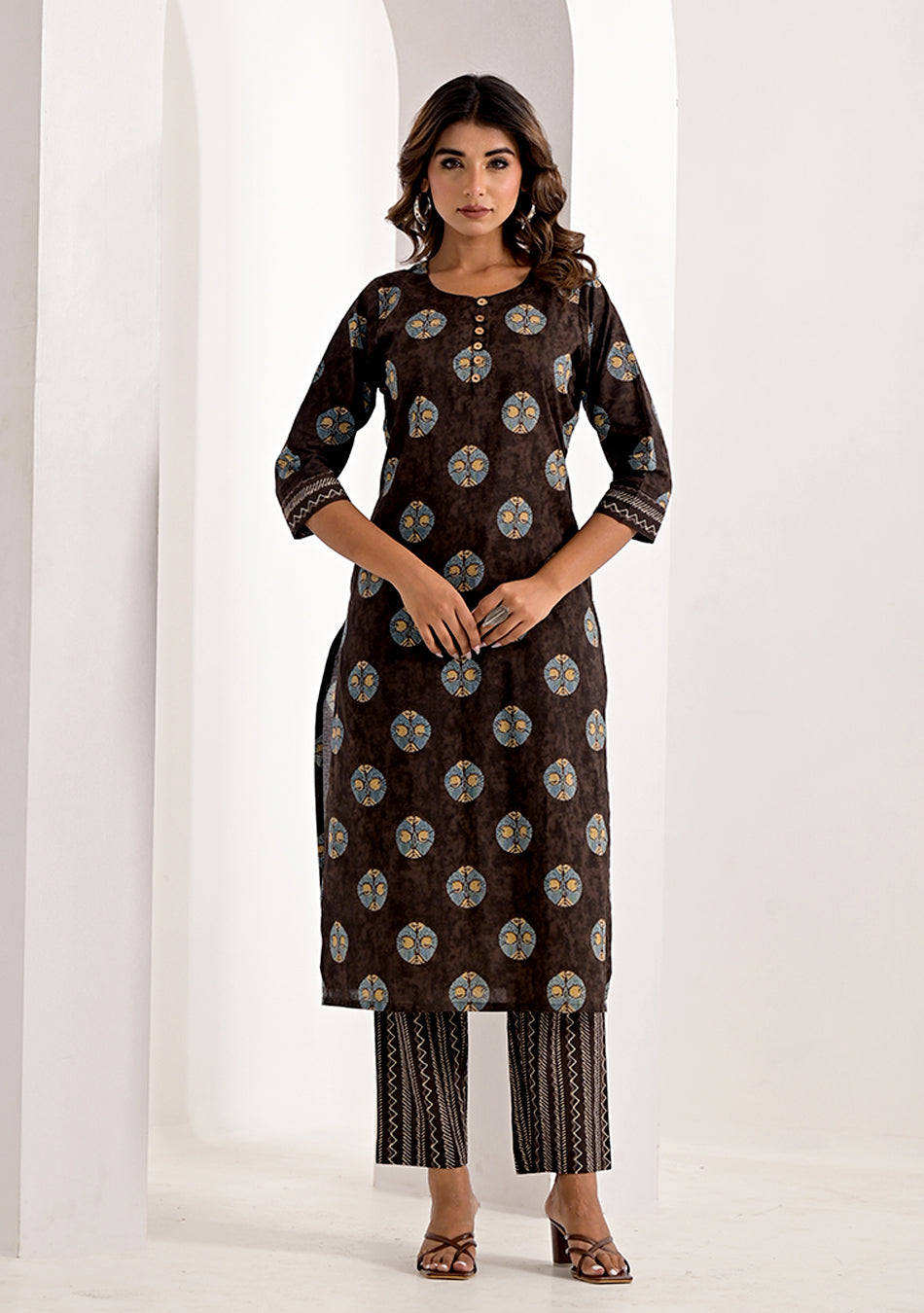 Cinnamon Brown Printed Kurta Pant Set