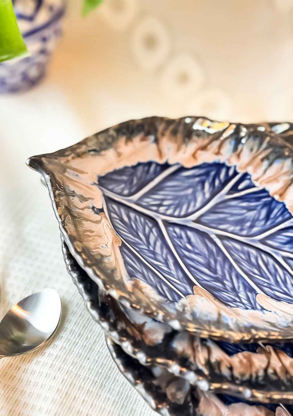 Leaf Blue-Grey Ceramic Platter Set