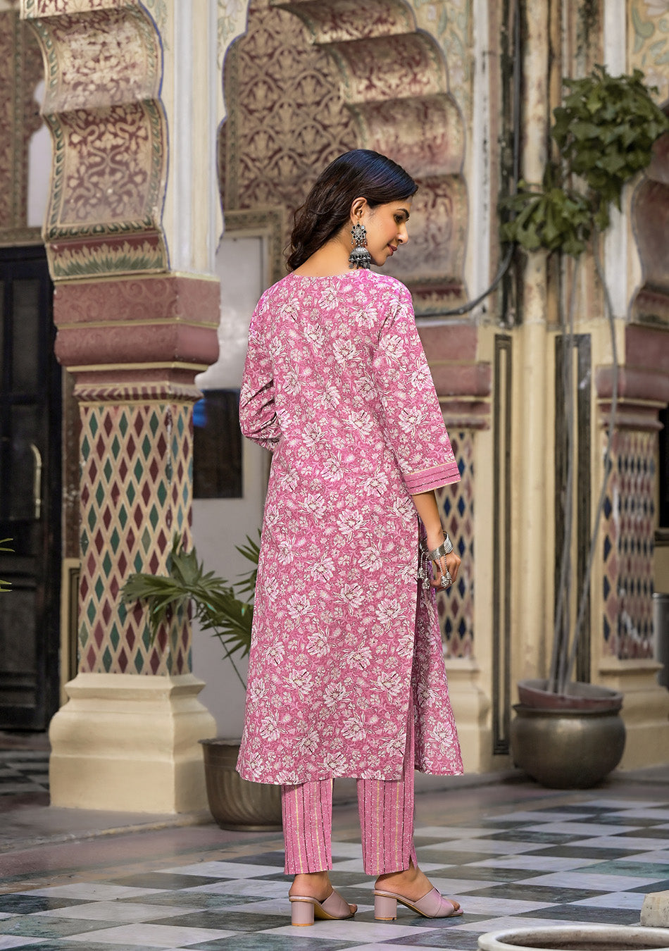 Pink Floral Printed Suit Pant with Dupatta