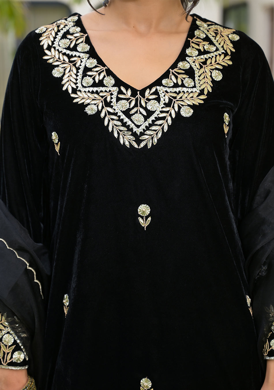 Embroidered Black Velvet Kurta Pant Dupatta Set