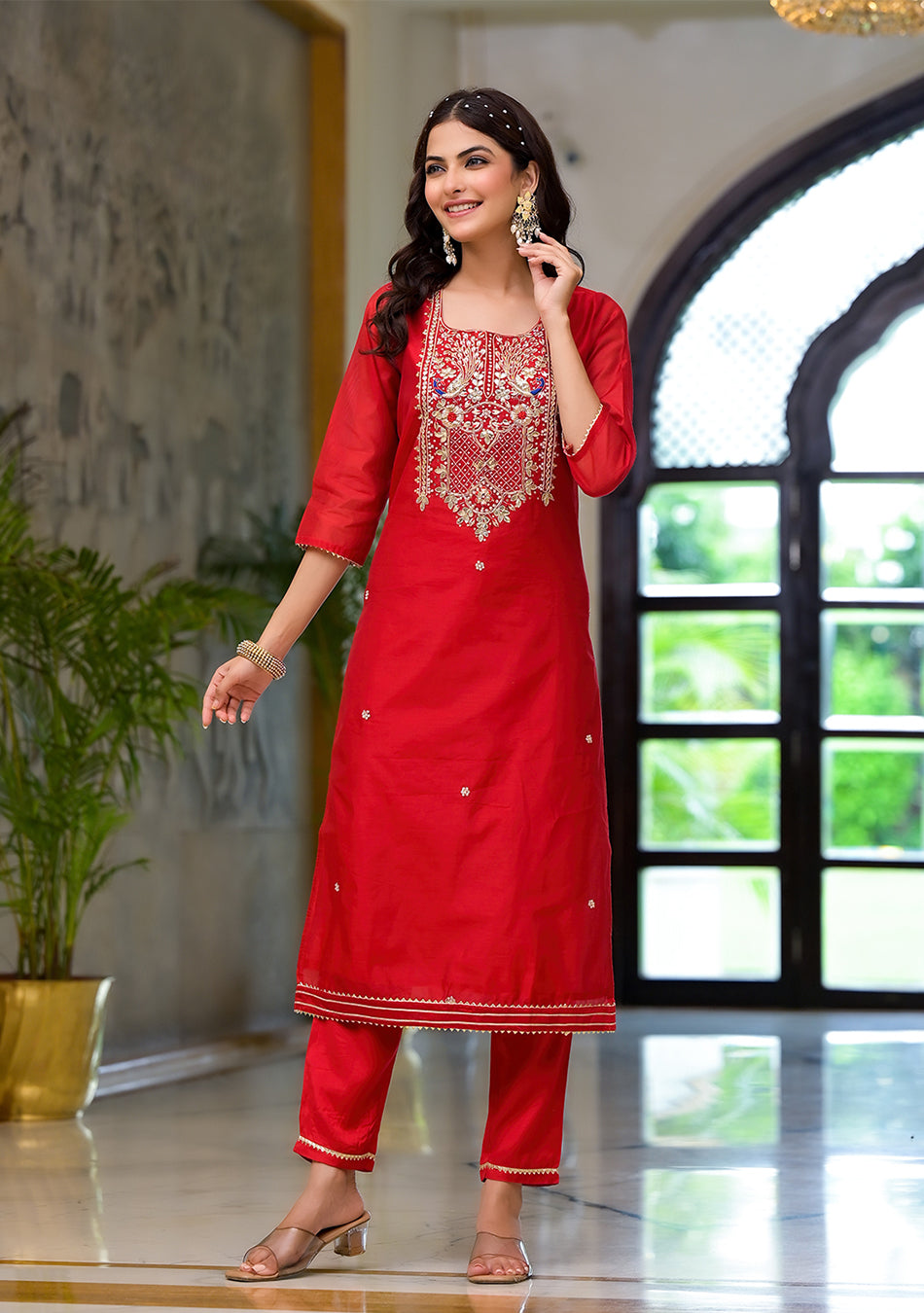 Red Embroidered Chanderi Silk Kurta pants with Banarashi Dupatta