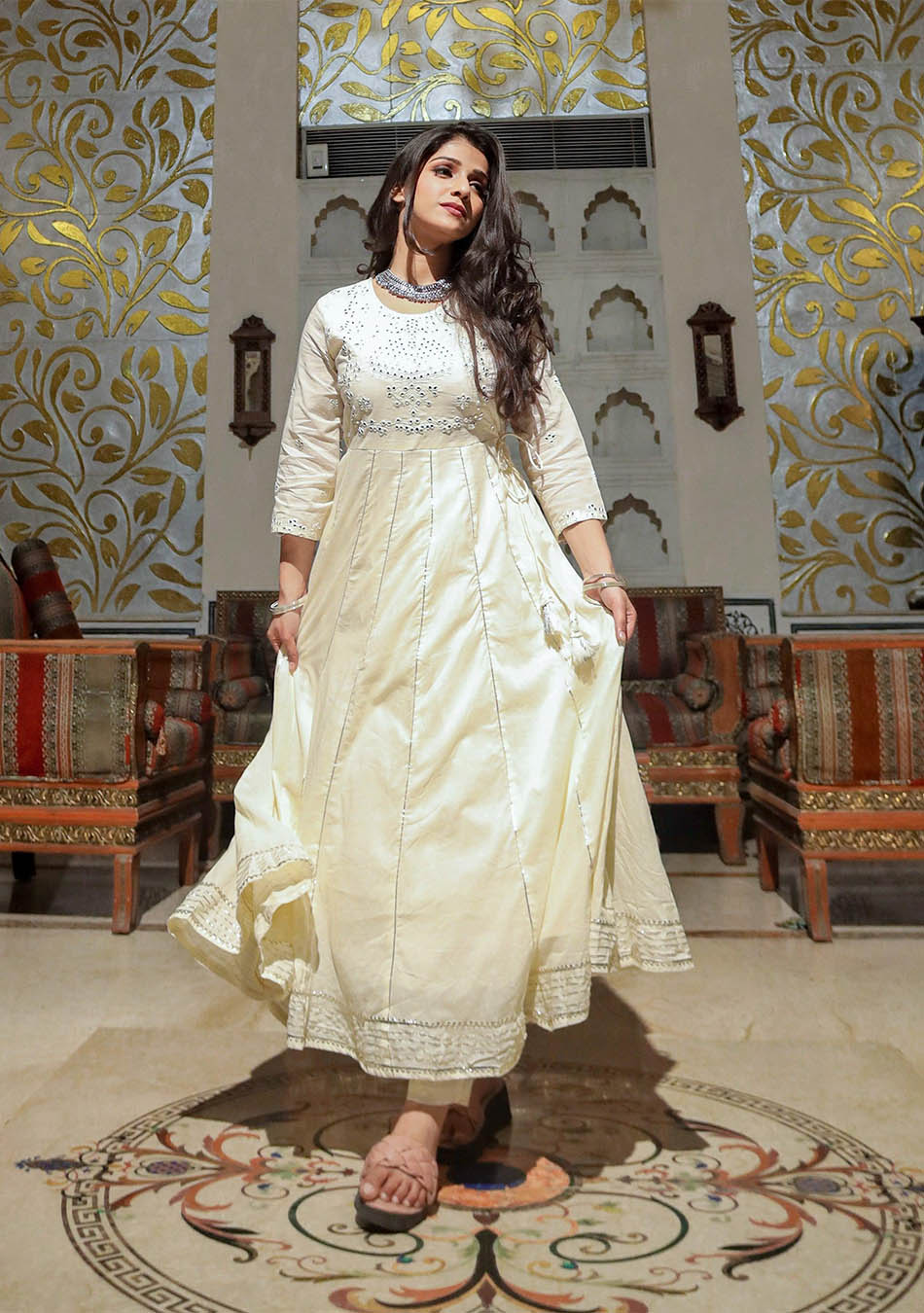 Women Solid Off White Three-Quarter Sleeves Round Neck Cotton Anarkali Kurta main image 1