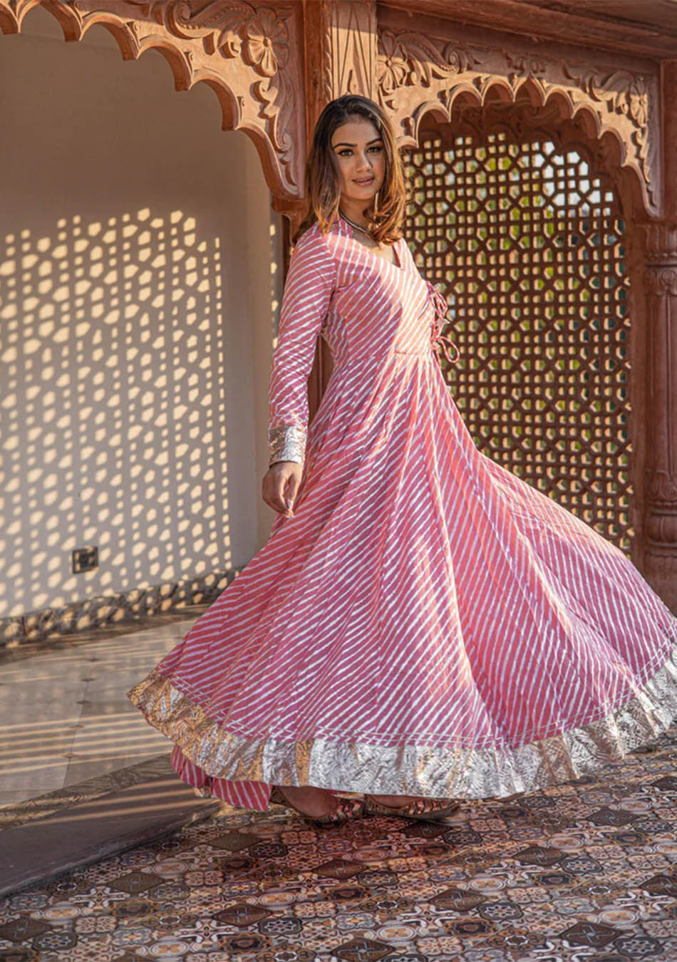 Aravalii Rosé Leher Anarkali
