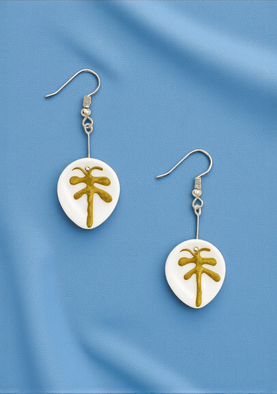 Round Palm Leaf Earrings