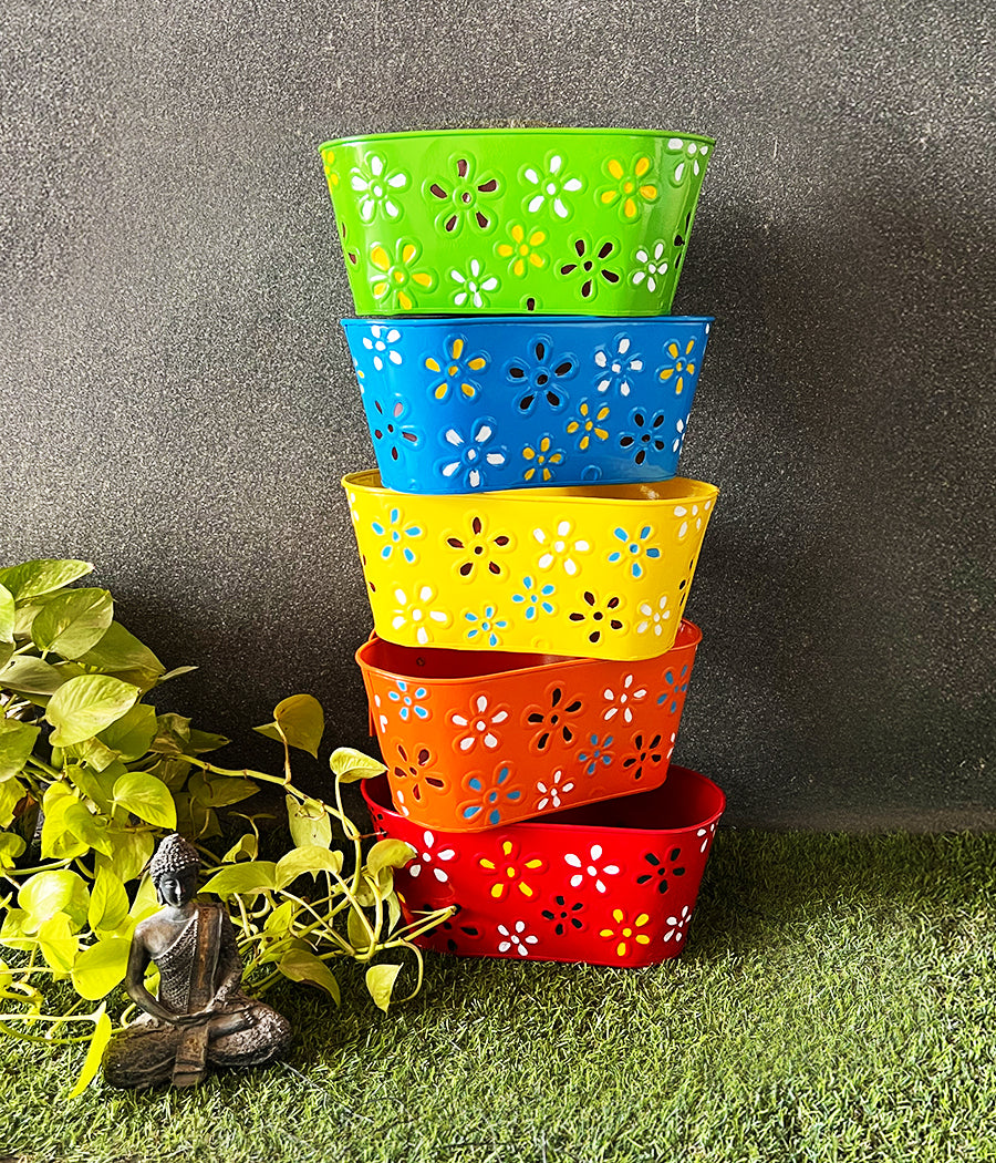 Chikankari Plant Holder