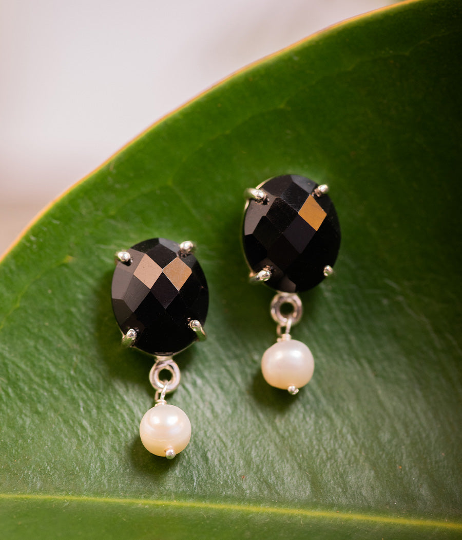 Oyster Drop Black Onyx and Pearl Earrings