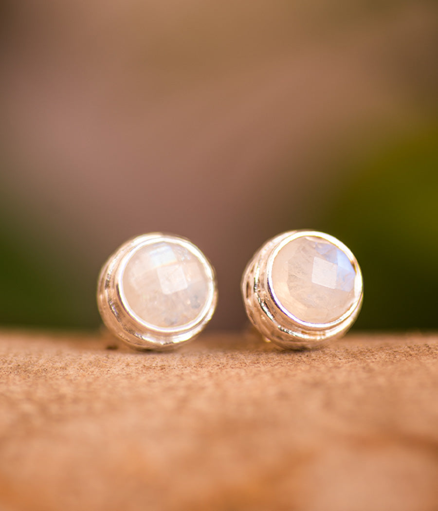 Rainbow Moonstone Tops