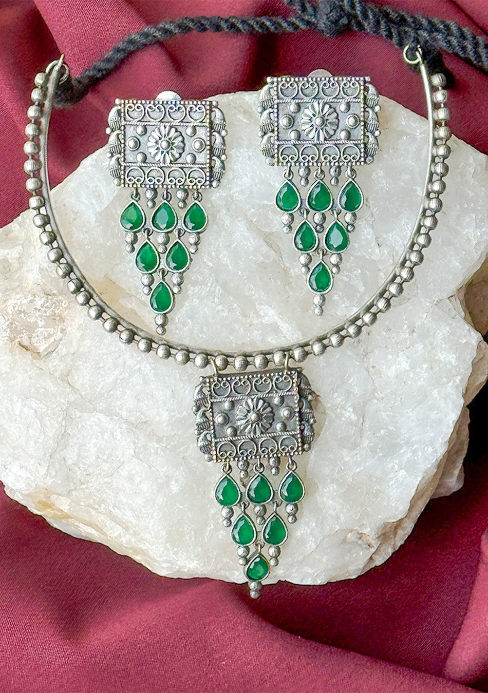 Emerald Oasis Choker Set