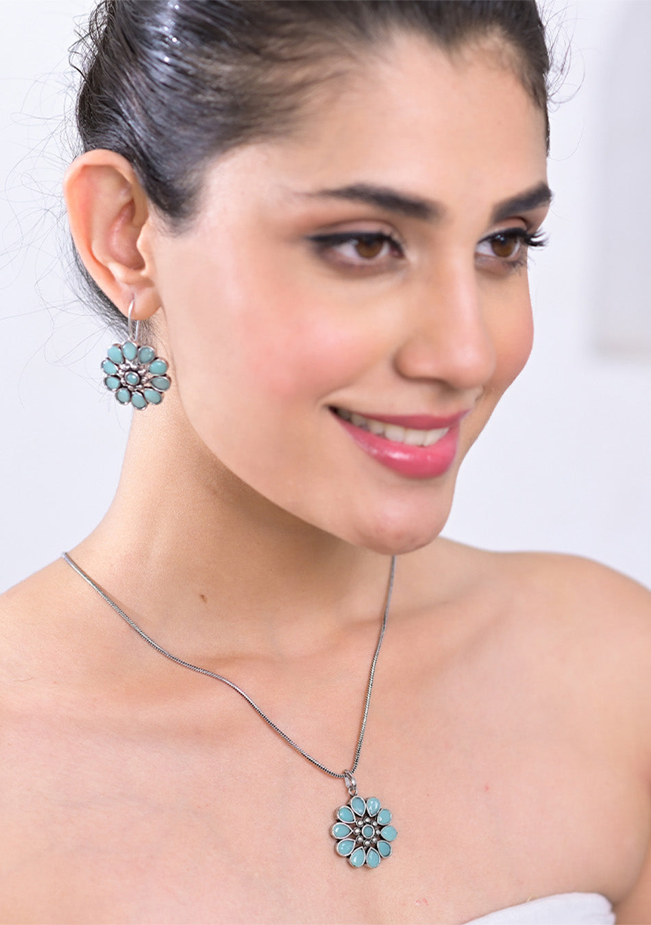 Teal Bloom Pendant Set