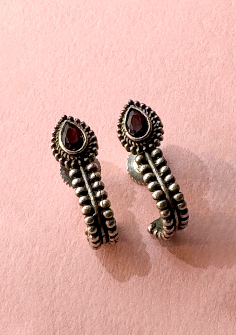 Jet Hug Studs