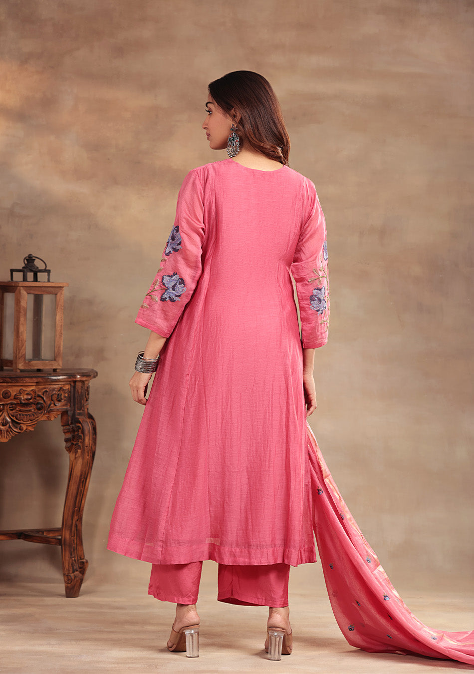 Rosette Charm Suit Set