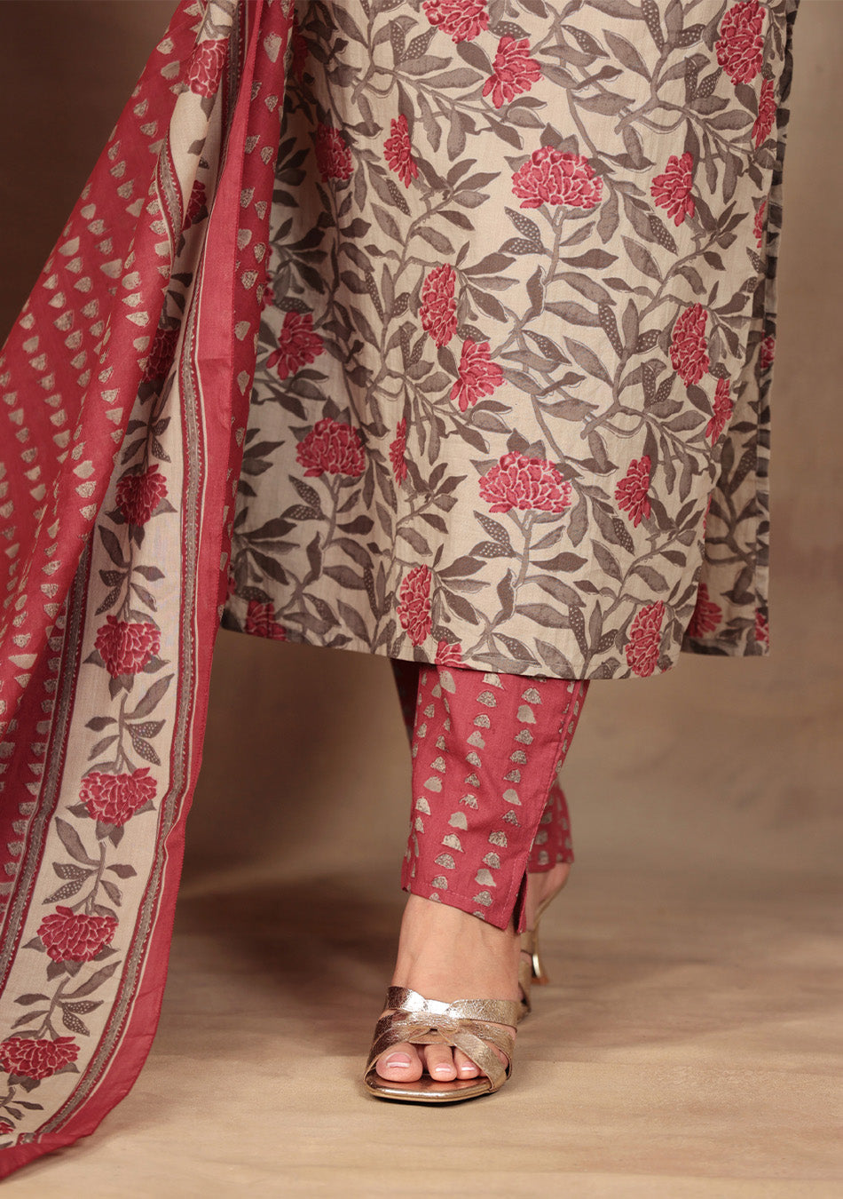 Desert Rose Suit Set