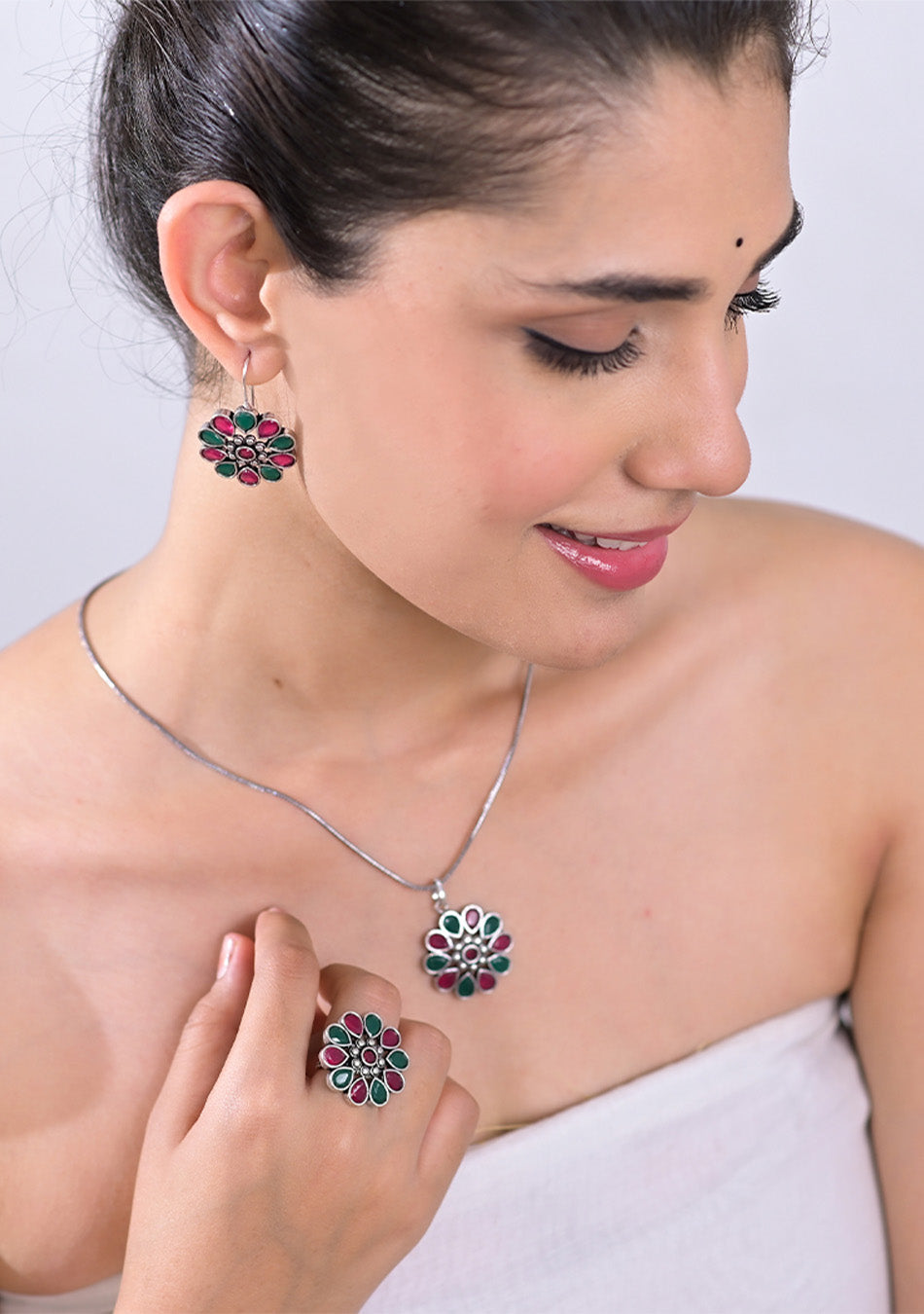 Crimson & Ivy Blossom Pendant Set
