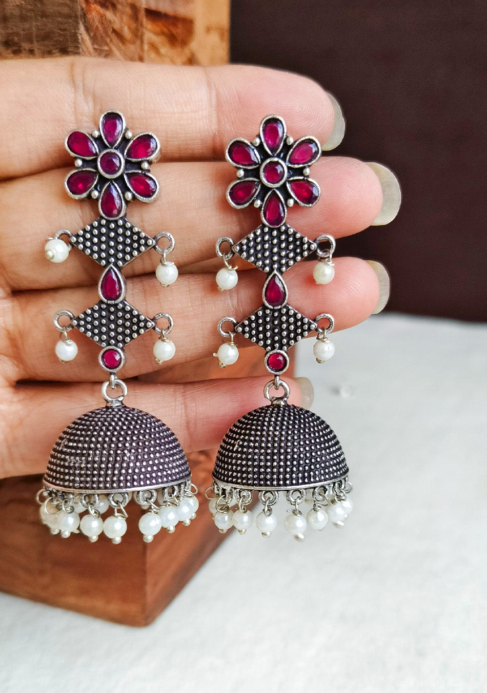 Ruby Noir Jhumka