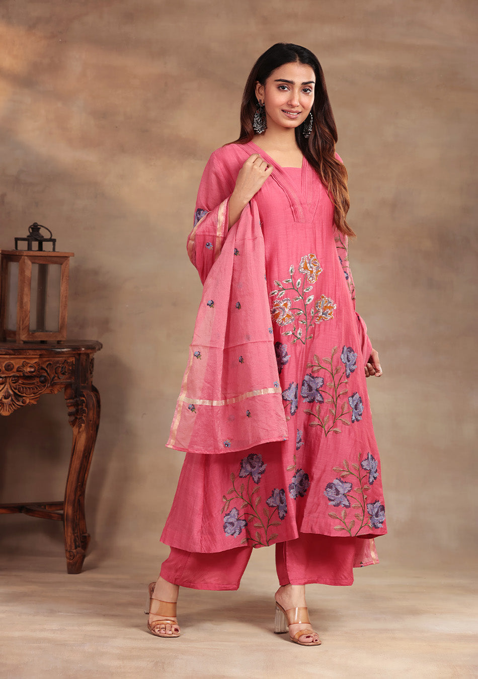 Rosette Charm Suit Set
