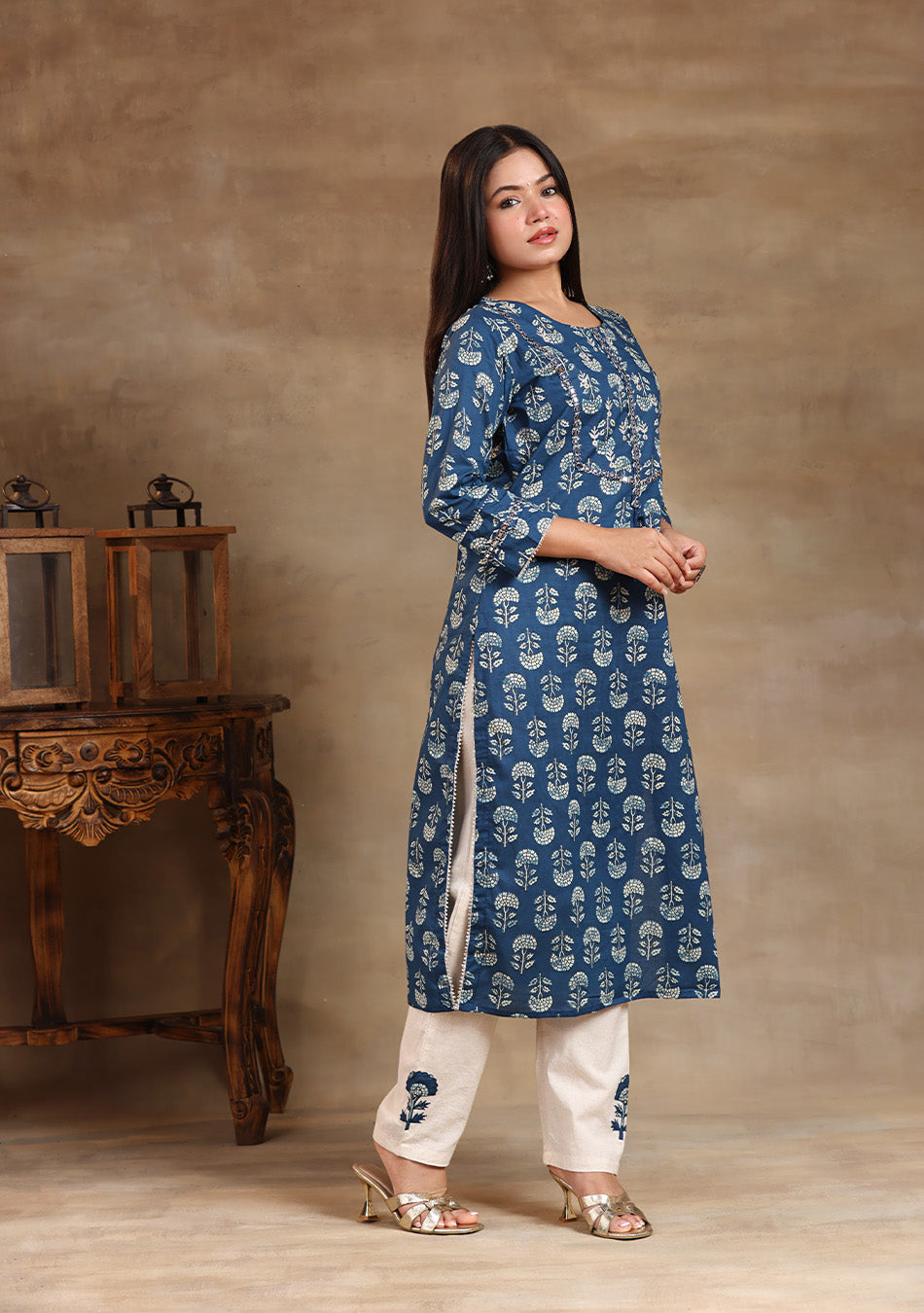 Indigo Floral Motif Suit Set