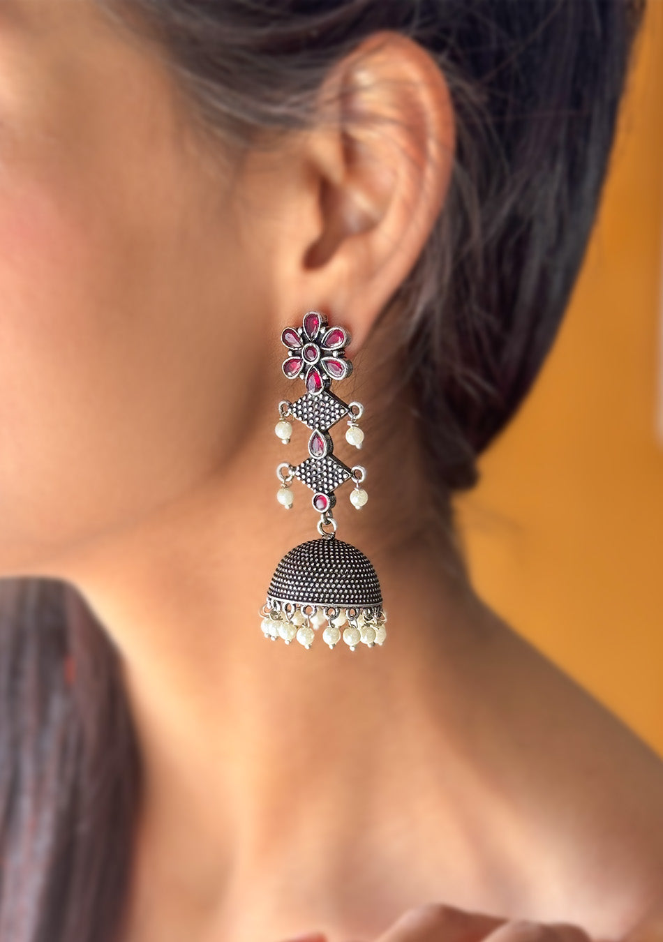 Ruby Noir Jhumka