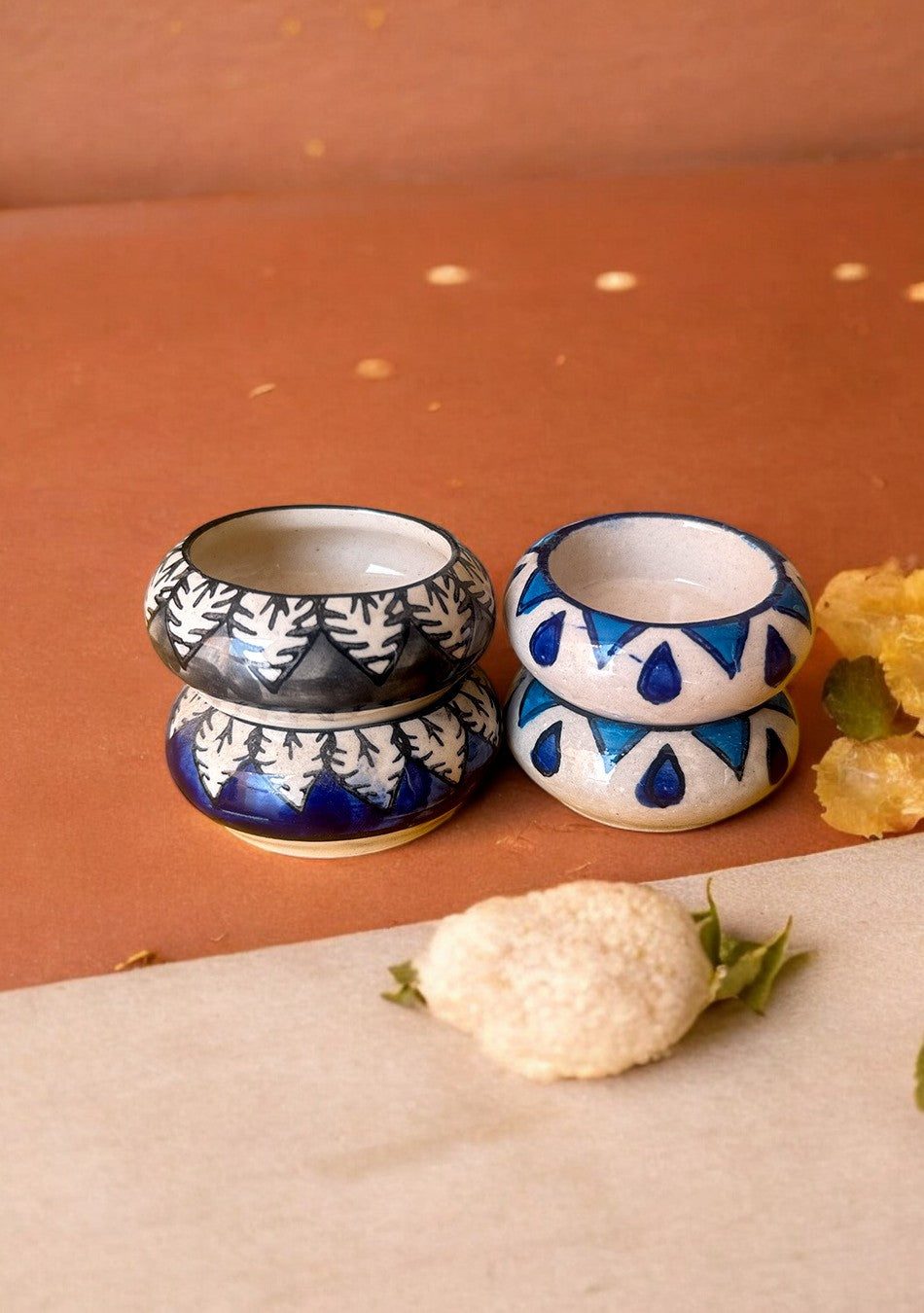 Leaf design Diya - Set Of 4