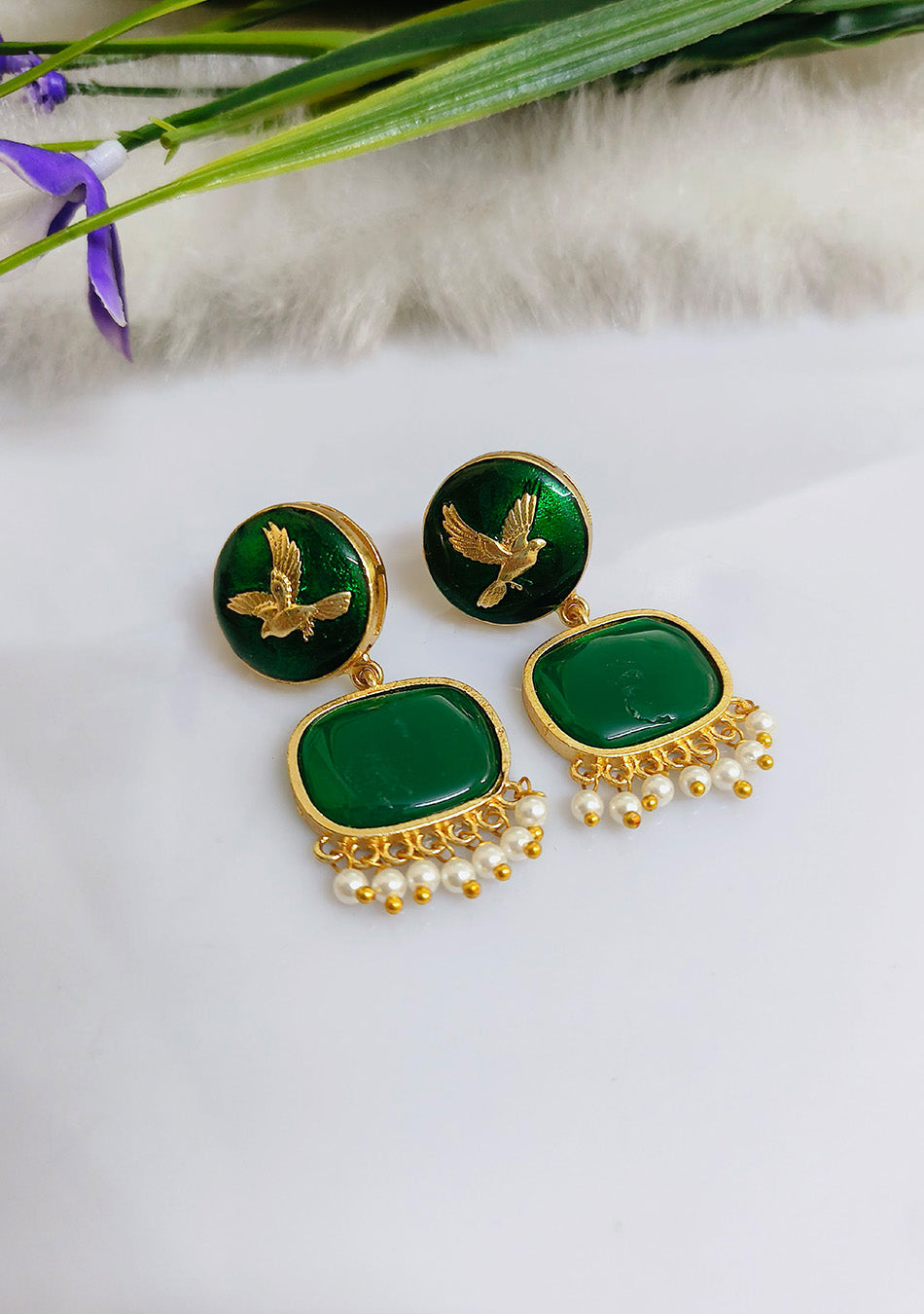 Pakhi Pearl Earrings