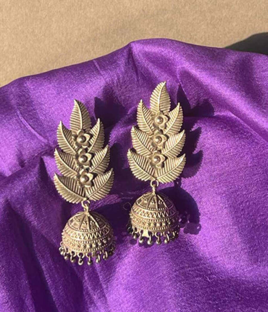 Leaf Pattern Jhumkas