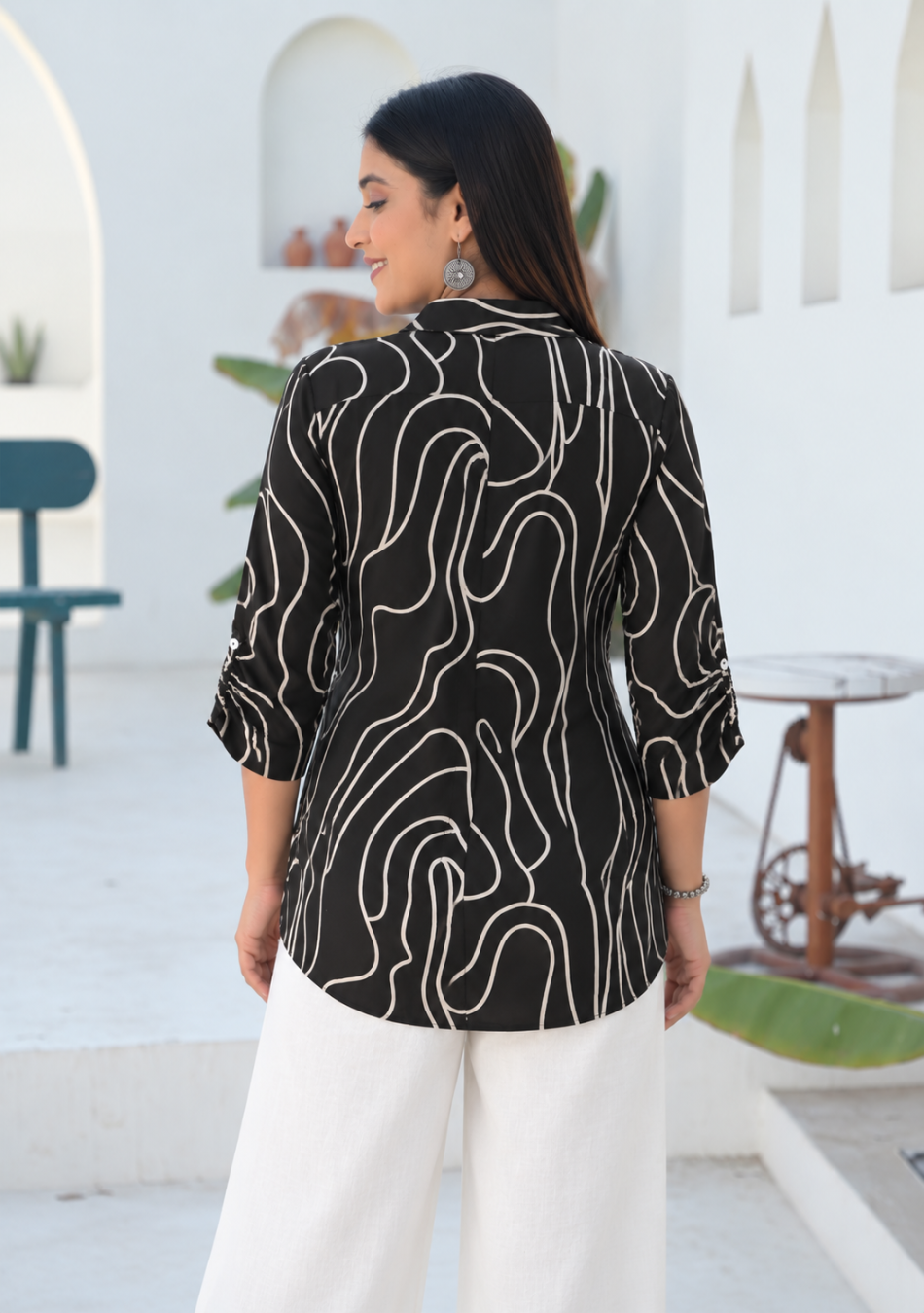 Fluid Lines Shirt Style Top