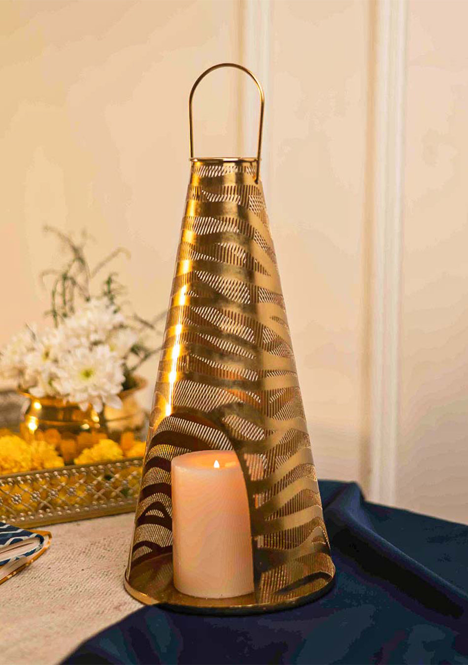 Gold Tiger Striped Lanterns