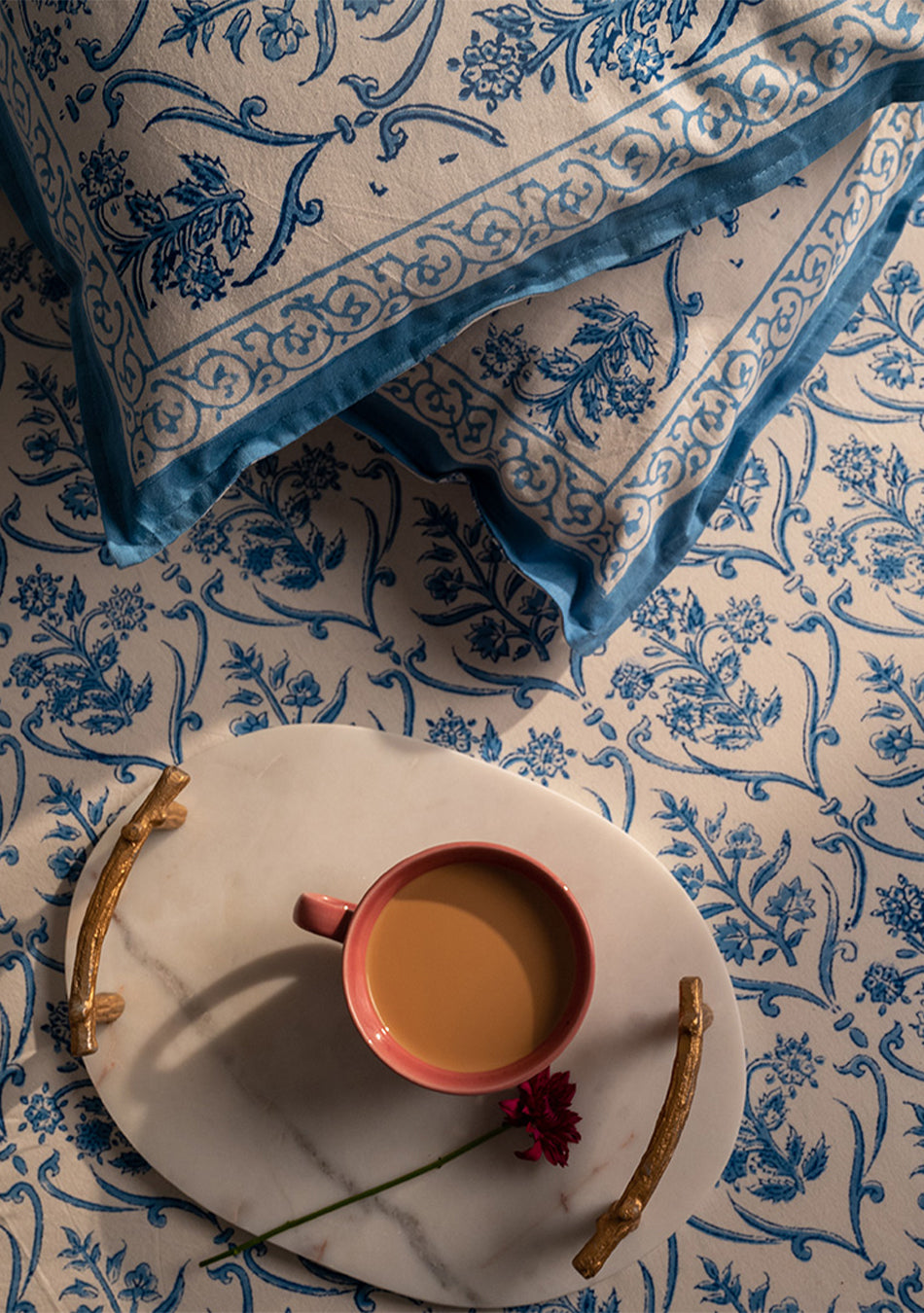 Blue Bouquet Bedsheet