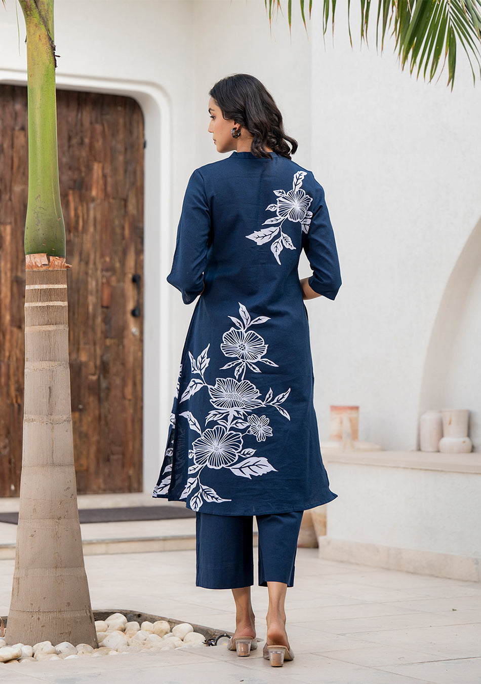 Navy Blue Floral Pattern Kurta Pant Set